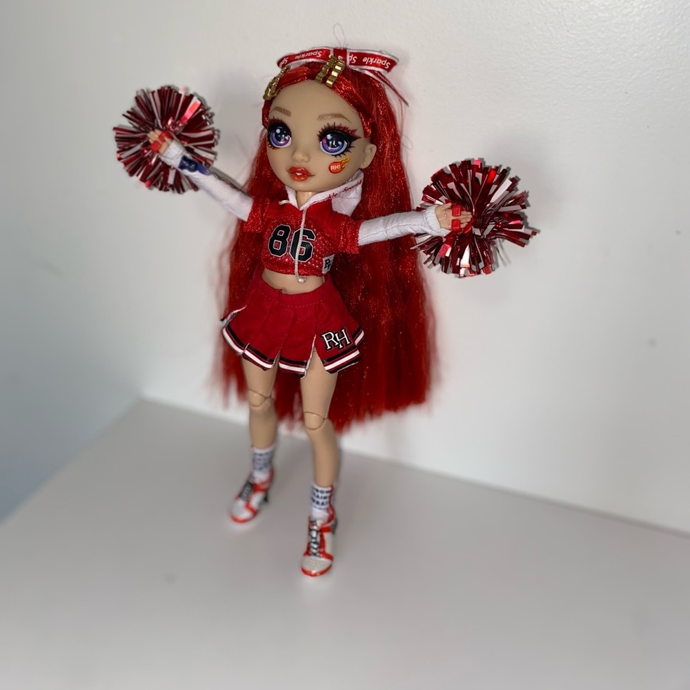 Rainbow high cheer doll series 1: Ruby Anderson.